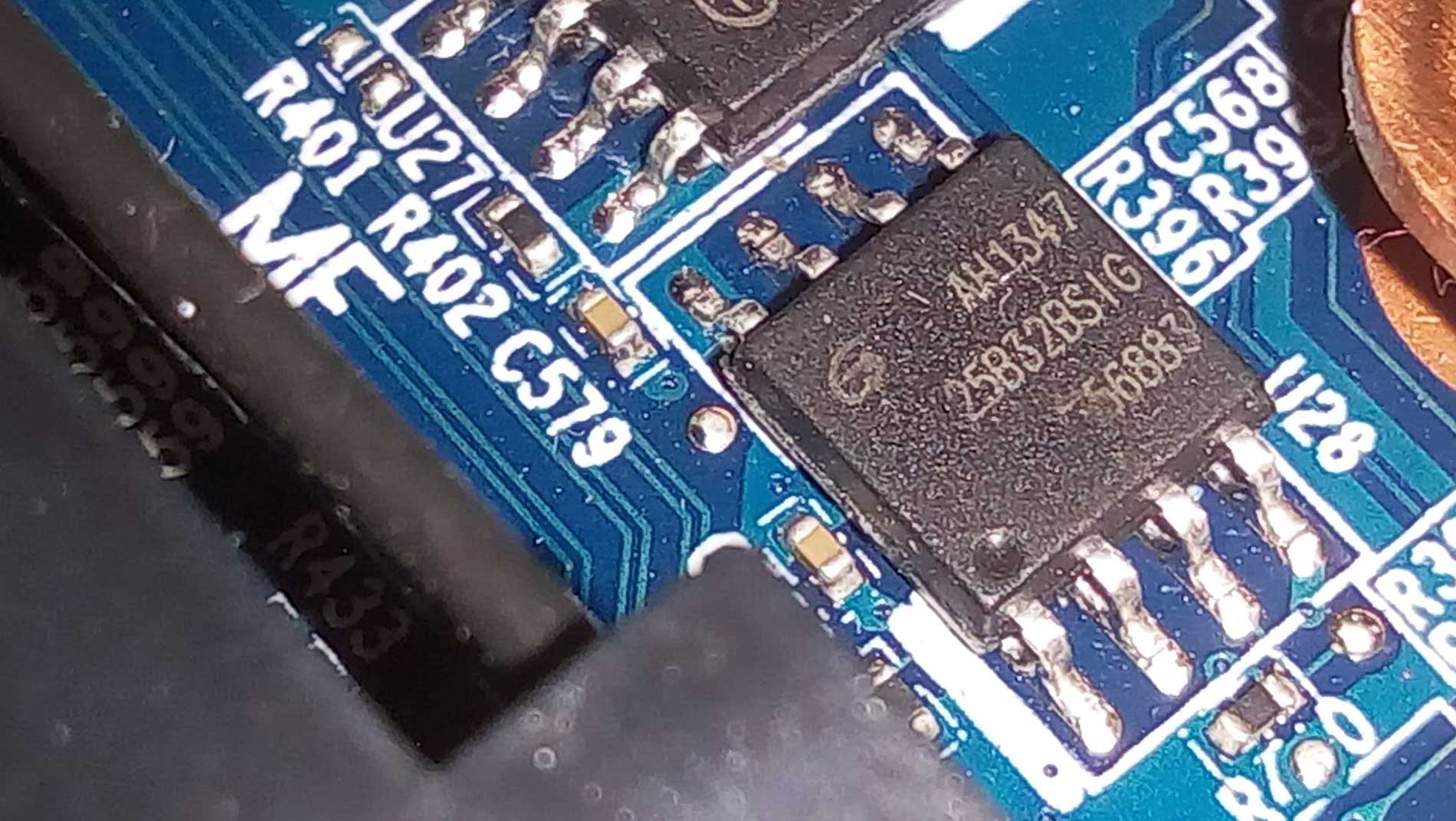 Биос 650. Clevo w150 BIOS. Чип m-BIOS MS-17631. BIOS чип 1701. Микросхема BIOS gd25b64bsig.